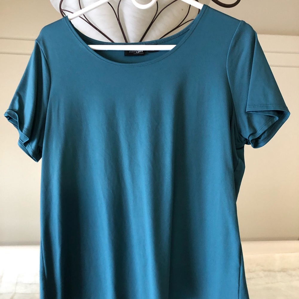 Women’s shirt